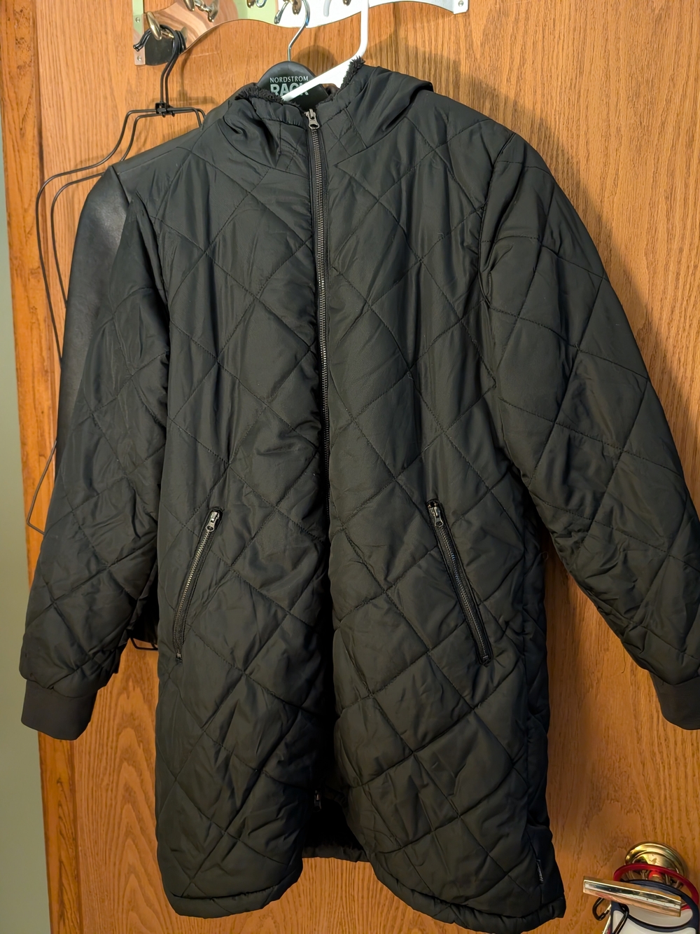 Nordstrom Avalanche Quilted Black Hooded Coat